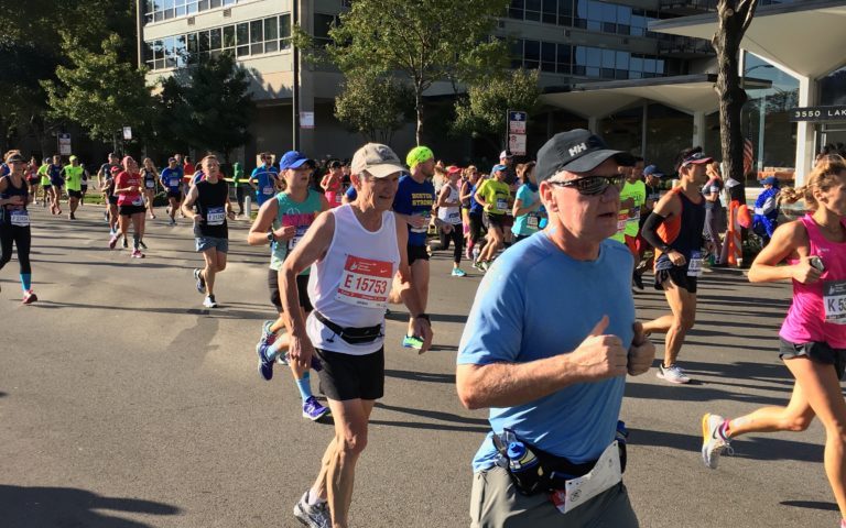 chicago-marathon-runners