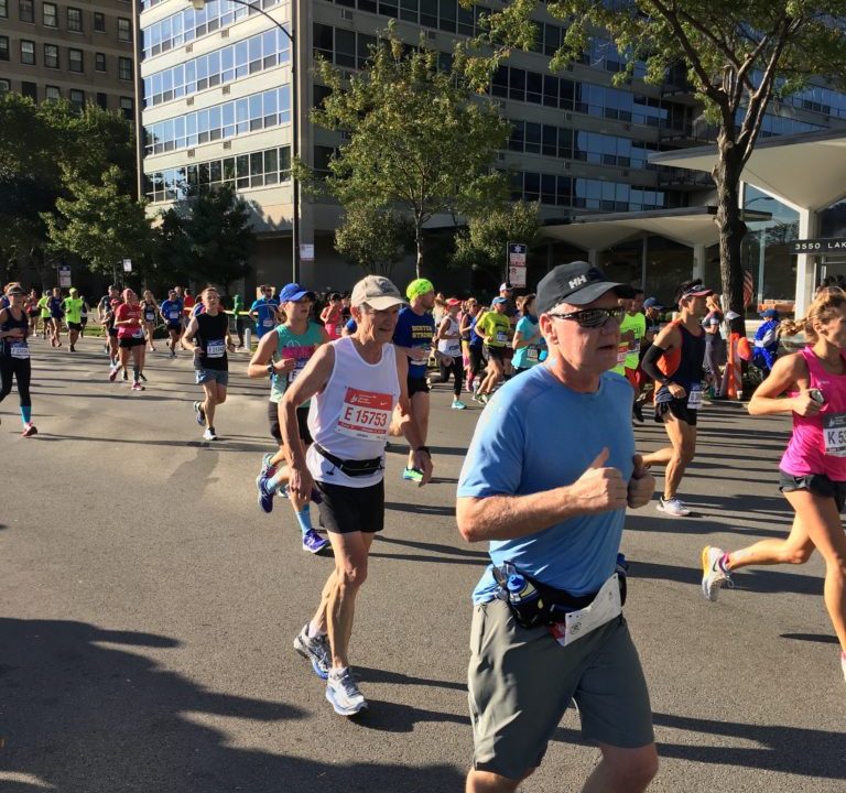 chicago-marathon-runners